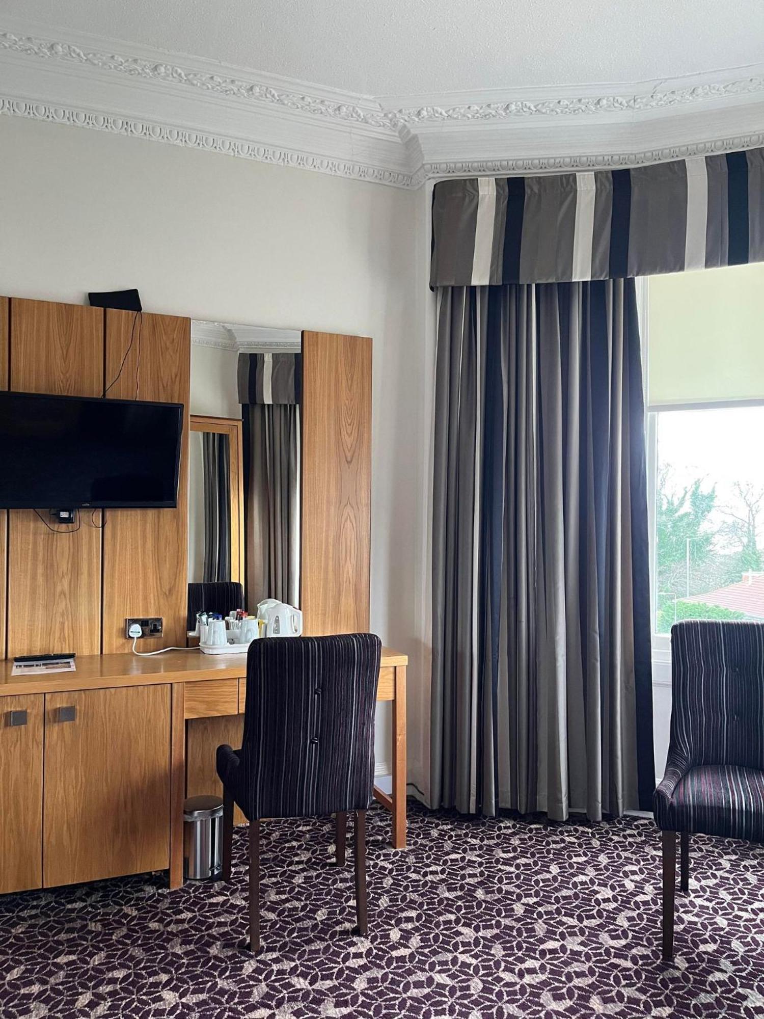 The Strathearn Hotel Dysart Kültér fotó